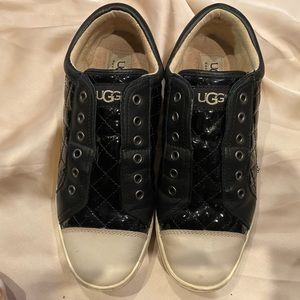 Ugg quilted slip on